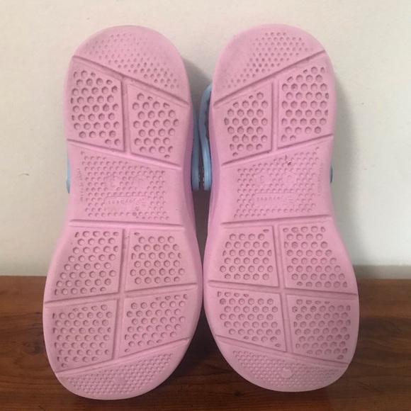 โ๏ธGirls Pink Joy Bees Shoes ๐ - Picture 11 of 11